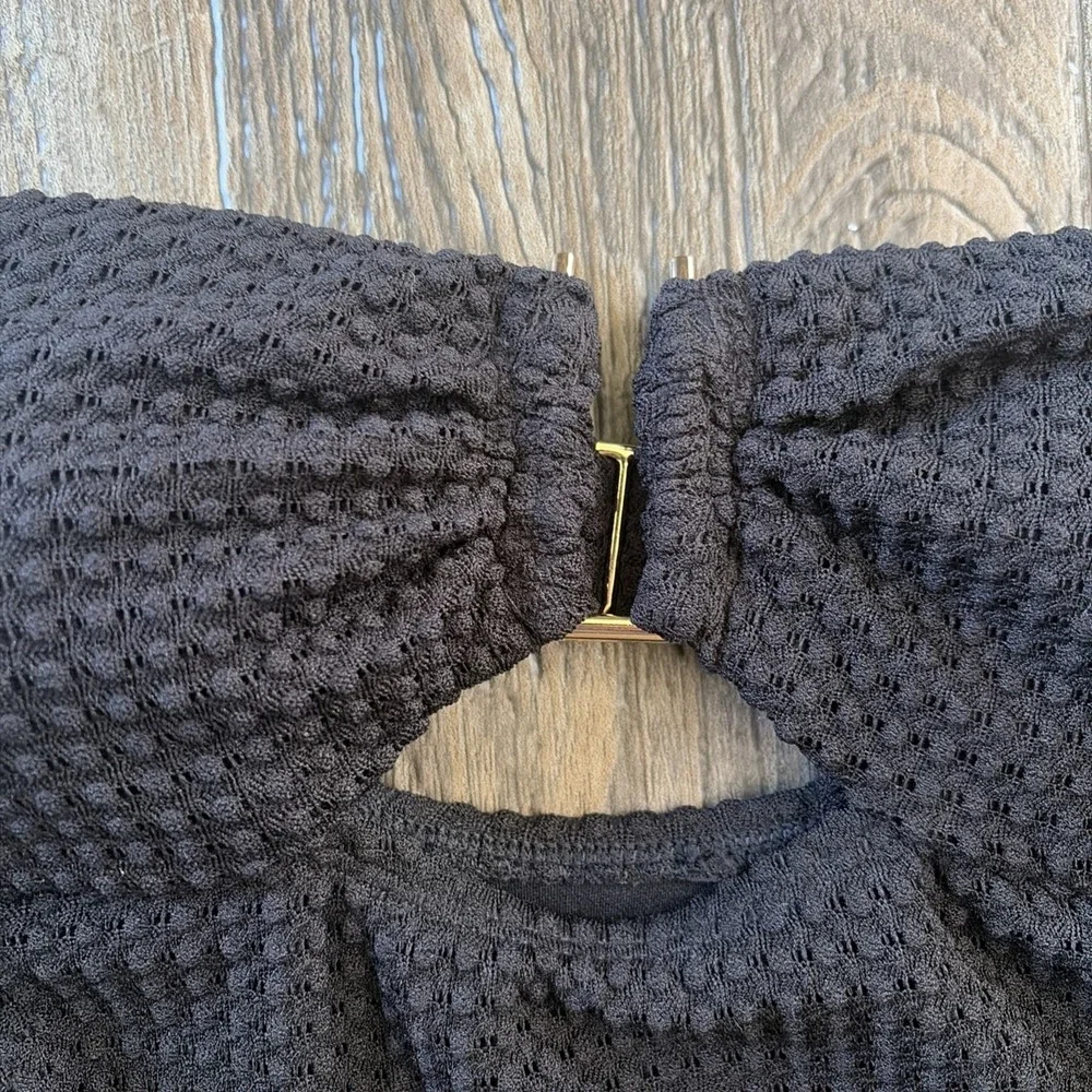 Women's Crochet U Wire One Piece Swimsuit Shade & Shore Black Small 4/6 NWT $40